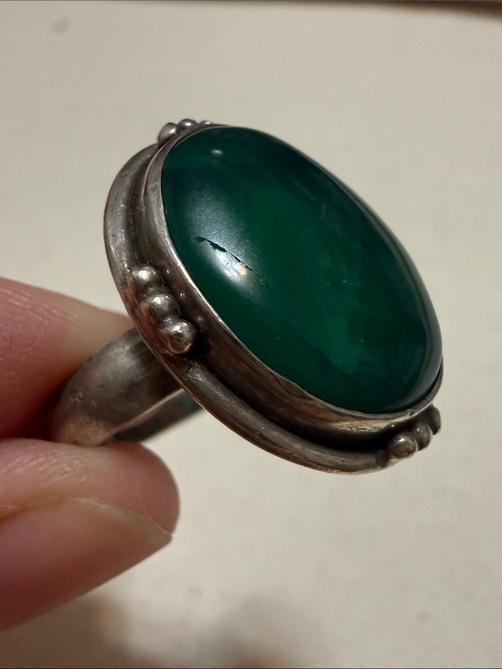 Sterling Silver 925 Green Chalcedony Oval Sterling Ring size 8 - Picture 8 of 10
